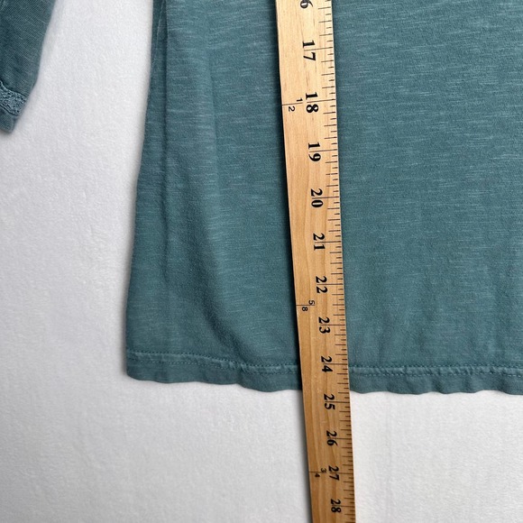 Cabela's Women's Size M V Neck 3/4 Sleeve Blouse Top 100%‎ Cotton - Picture 8 of 10